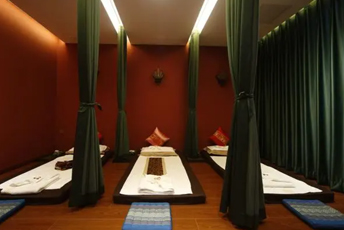 广州海珠区泰式按摩的被动瑜伽：当身体被折叠成诗